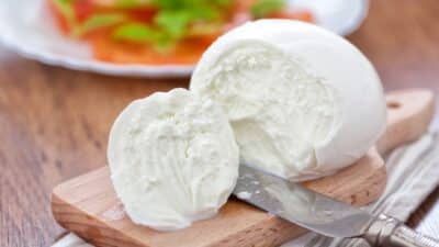 Mozzarella di bufala